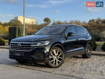 Авто Volkswagen Touareg 2021 № 8093523