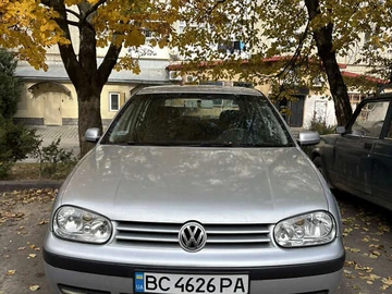 Авто Volkswagen Golf 2002 № 8093560