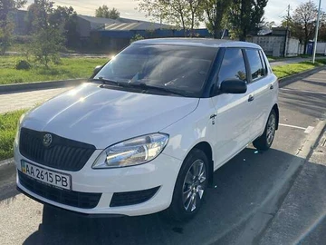 Авто Skoda Fabia 2011 № 8093736