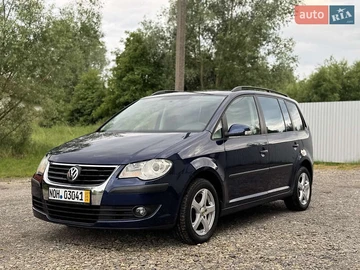 Авто Volkswagen Touran 2007 № 8093761