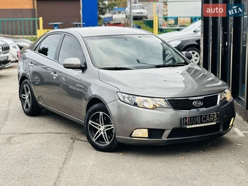 Авто KIA Cerato 2011 № 8093871