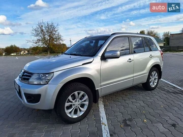 Авто Suzuki Grand Vitara 2013 № 8094038
