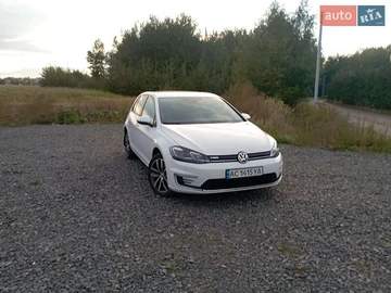Авто Volkswagen E-Golf 2018 № 8094074