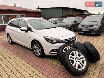Авто Opel Astra 2019 № 8094081