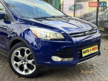 Авто Ford Escape 2015 № 8094091