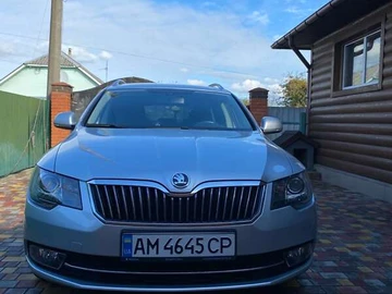 Авто Skoda Superb 2014 № 8094092