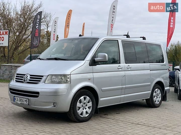 Авто Volkswagen Transporter 2009 № 8094101