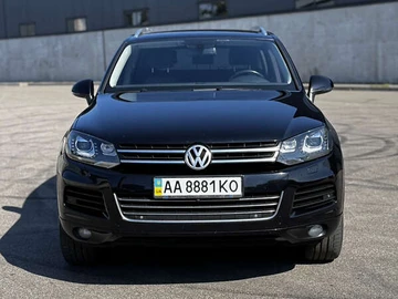 Авто Volkswagen Touareg 2012 № 8094130