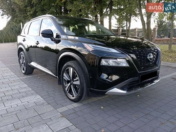Авто Nissan Rogue 2023 № 8094327