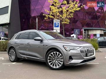 Авто Audi E-Tron 2019 № 8094378