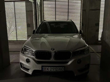 Авто BMW X5 2018 № 8094397