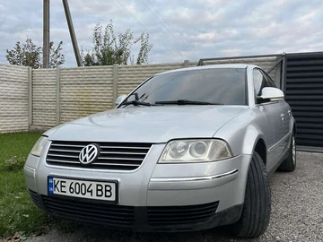 Авто Volkswagen Passat 2004 № 8094699