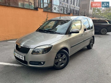 Авто Skoda Roomster 2008 № 8094730