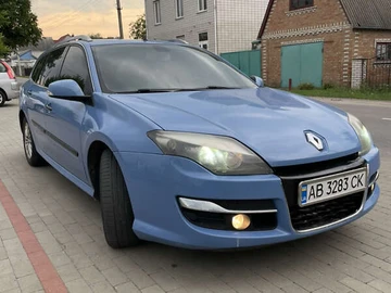 Авто Renault Laguna 2011 № 8094733