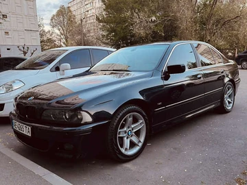 Авто BMW 5 Series 1999 № 8094840