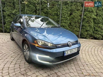Авто Volkswagen E-Golf 2015 № 8094946