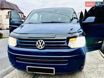 Авто Volkswagen Transporter 2010 № 8095029