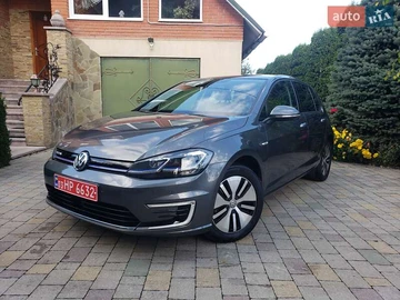 Авто Volkswagen E-Golf 2019 № 8095150