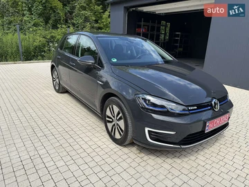 Авто Volkswagen E-Golf 2020 № 8095244