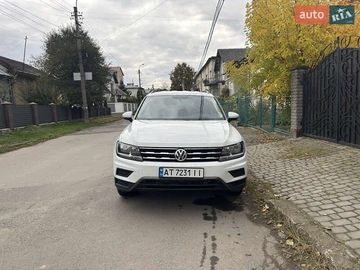 Авто Volkswagen Tiguan 2021 № 8095372