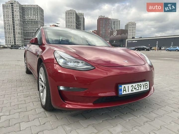 Авто Tesla Model 3 2021 № 8095375