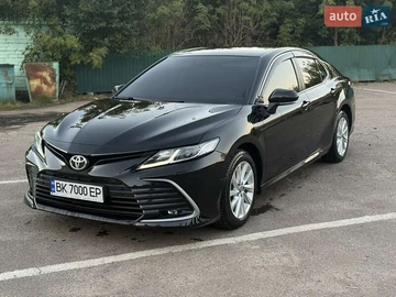 Авто Toyota Camry 2021 № 8095377