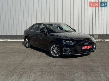 Авто Audi A4 2021 № 8095406