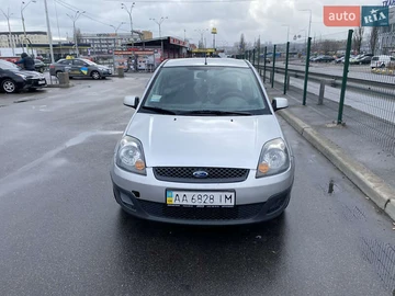 Авто Ford Fiesta 2006 № 8095475