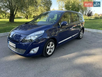 Авто Renault Scenic 2011 № 8095534
