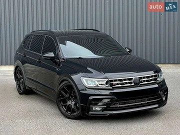 Авто Volkswagen Tiguan 2021 № 8095666