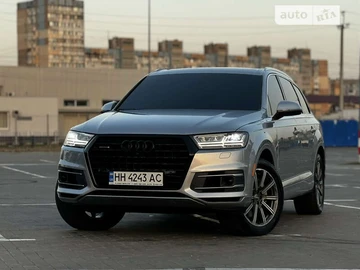 Авто Audi Q7 2017 № 8095678