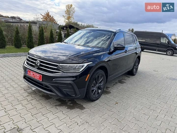 Авто Volkswagen Tiguan 2021 № 8095714