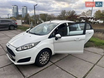 Авто Ford Fiesta 2016 № 8095744
