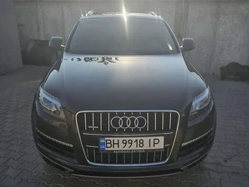 Авто Audi Q7 2011 № 8095783