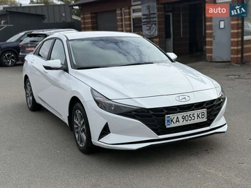 Авто Hyundai Elantra 2022 № 8096017