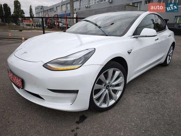 Авто Tesla Model 3 2019 № 8096021