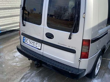 Авто Opel Combo 2004 № 8096042