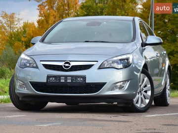 Авто Opel Astra 2012 № 8096147
