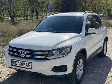 Авто Volkswagen Tiguan 2017 № 8096192