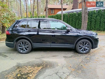 Авто Volkswagen Tiguan 2022 № 8096220