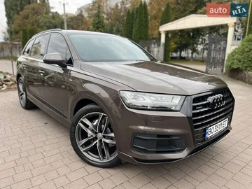 Авто Audi Q7 2015 № 8096224