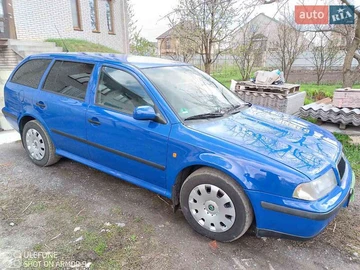 Авто Skoda Octavia 2001 № 8096441