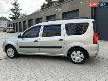 Авто Renault Logan Mcv 2010 № 8096543