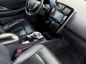 Авто Nissan Leaf 2014 № 8096546