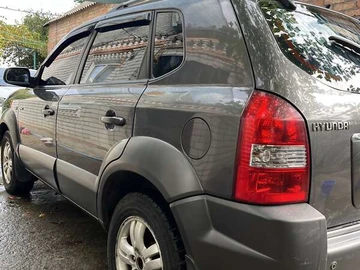 Авто Hyundai Tucson 2007 № 8096567