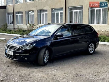 Авто Peugeot 308 2015 № 8096597