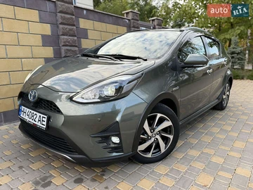 Авто Toyota Aqua 2020 № 8096722