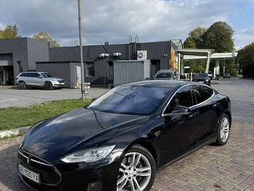Авто Tesla Model S 2015 № 8096729
