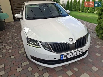 Авто Skoda Octavia 2018 № 8096823