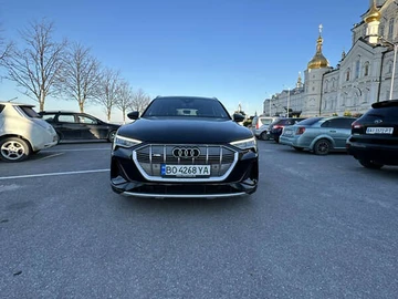 Авто Audi E-Tron 2021 № 8096864